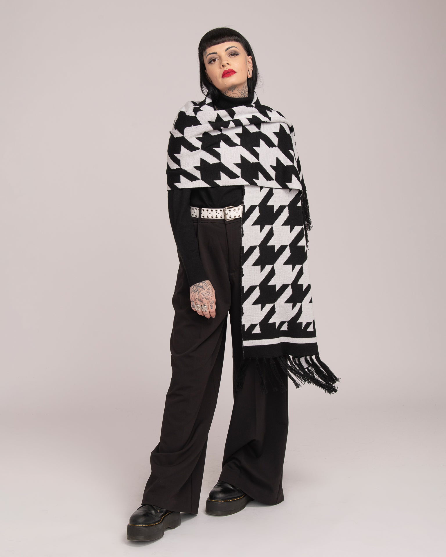 Australian Wool Scarf - Houndstooth