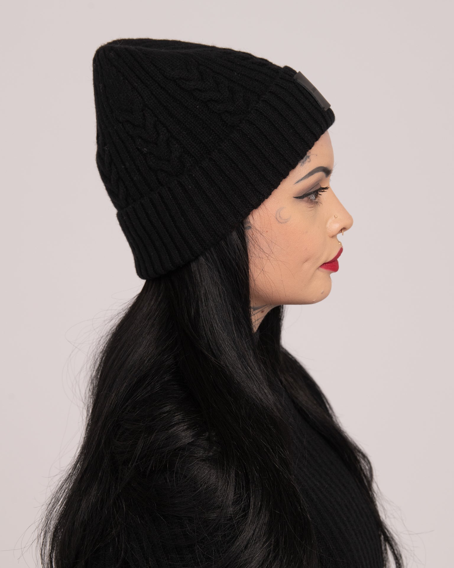 Unisex Australian Wool Cable Beanie - Black