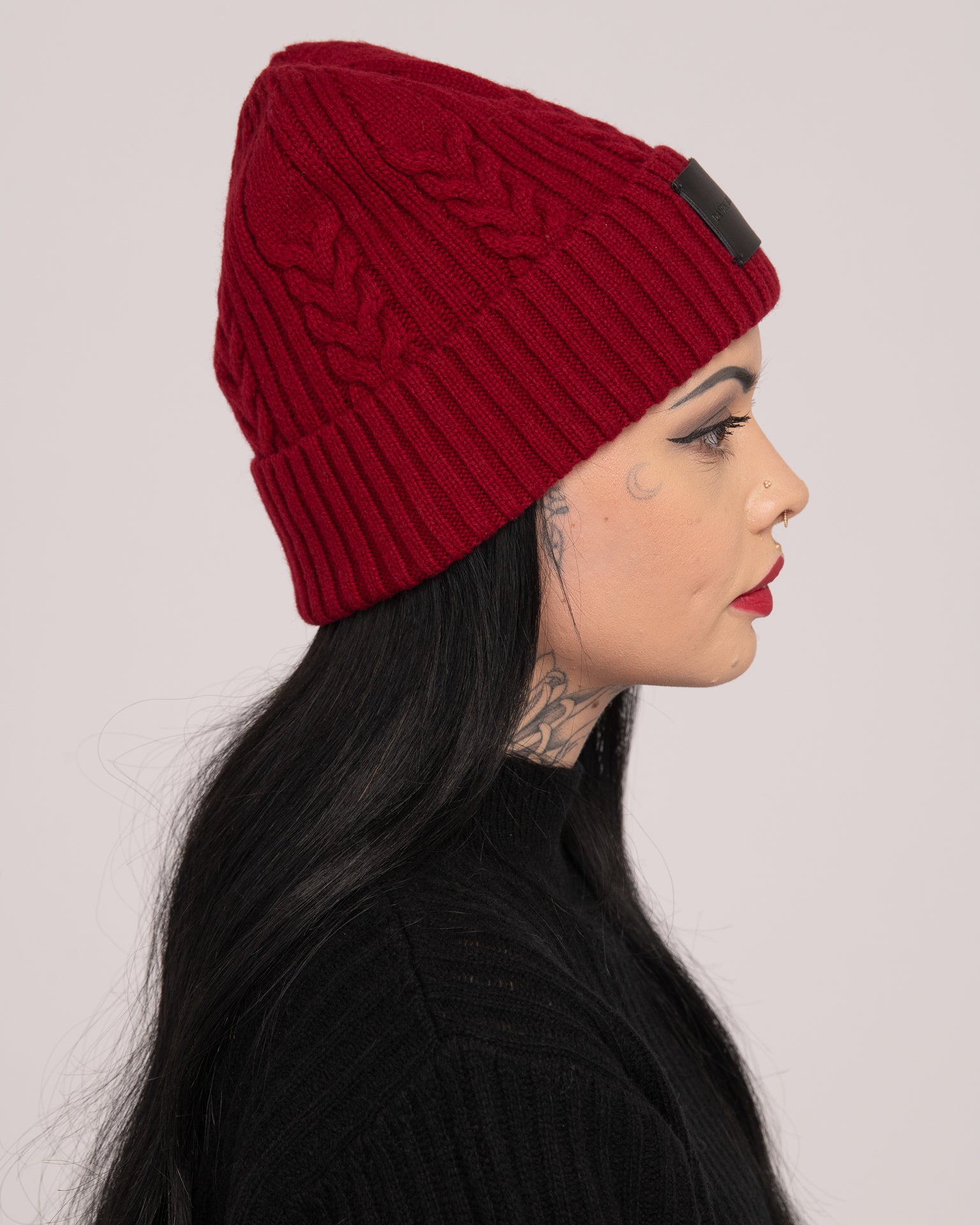 Unisex Australian Wool Cable Beanie - Merlot