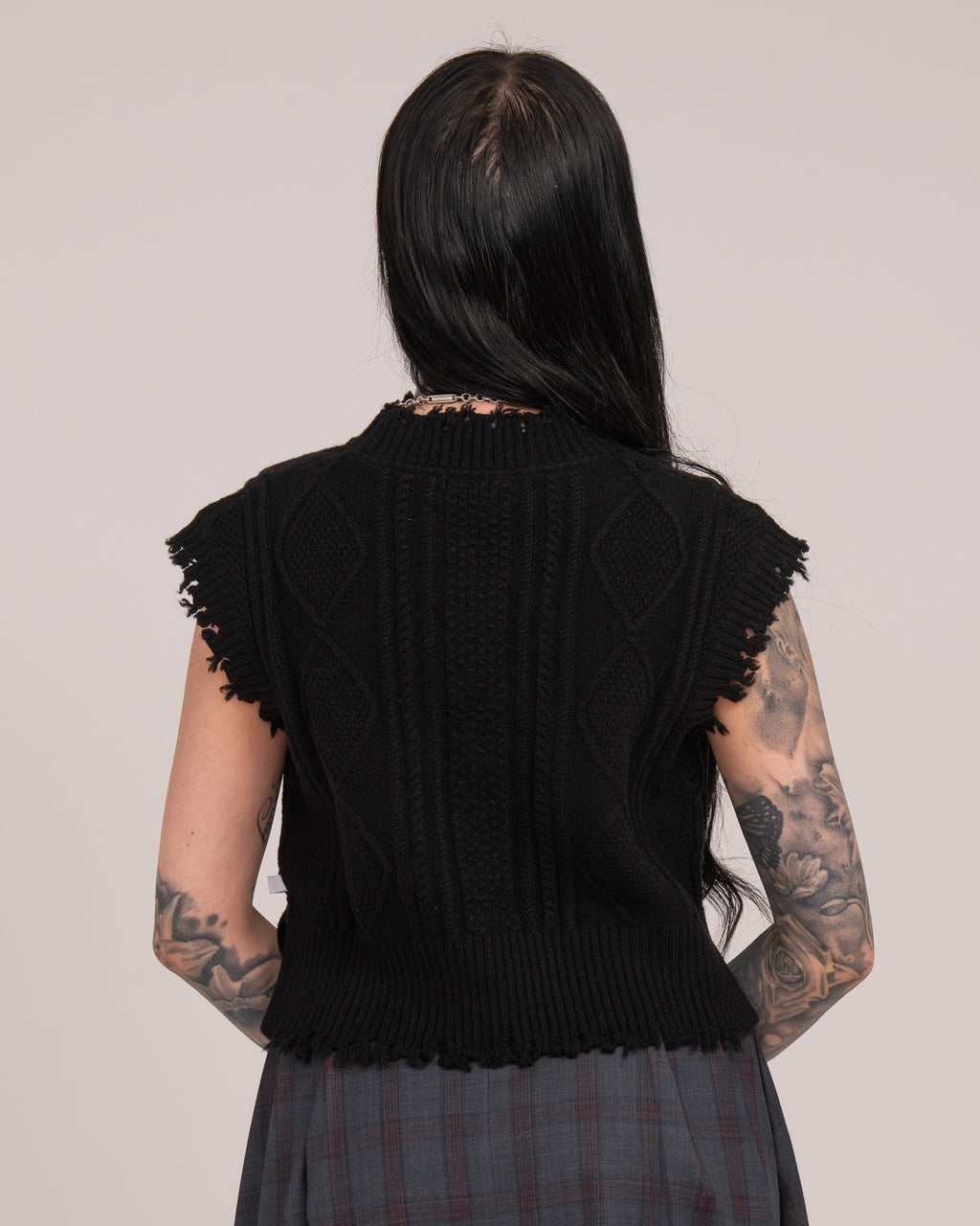 Cropped Cable Vest - Black