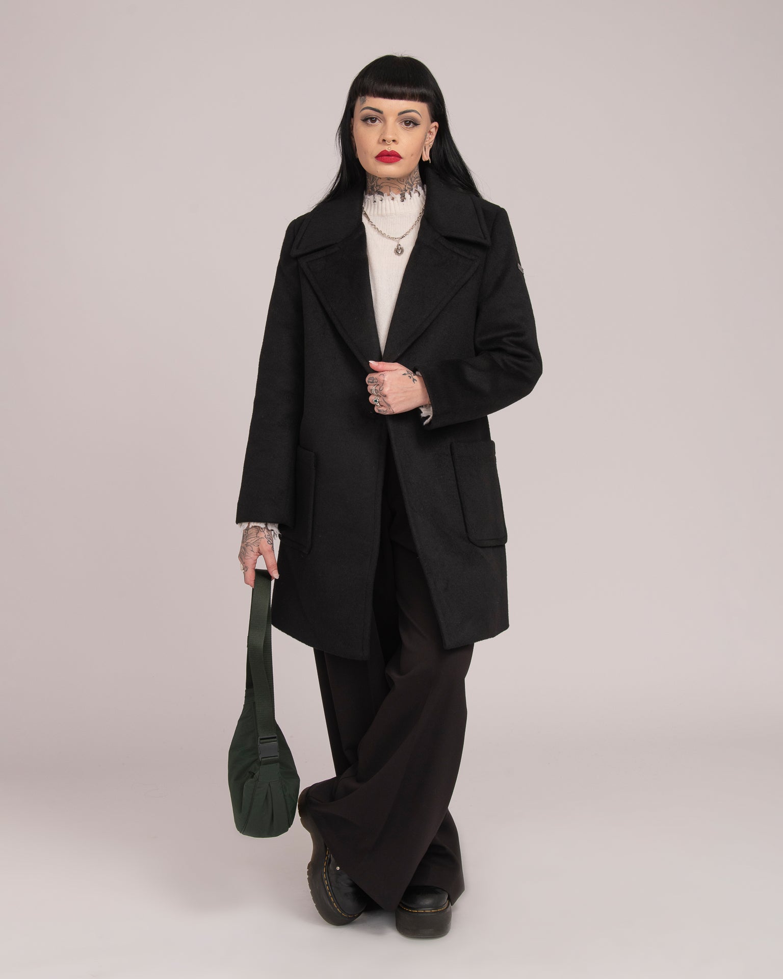 Single-Breasted Black Wool Coat - Black