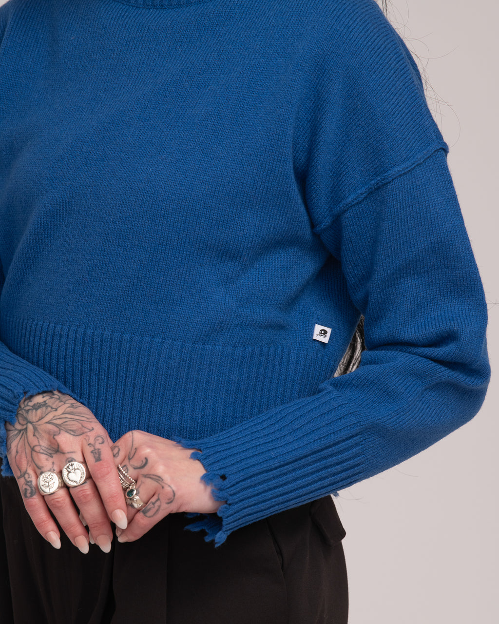 The Fractured Cropped Knit - Blue